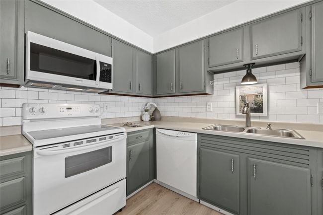 APT-320 - 130 Thompson Dr Se, Condo with 1 bedrooms, 1 bathrooms and null parking in Cedar Rapids IA | Image 13