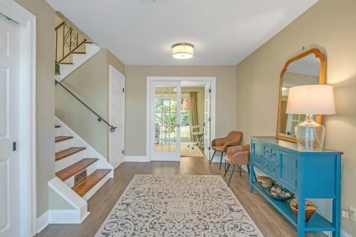 92 Wiltshire Rd, Scarsdale, NY, 10583-4521 | Card Image