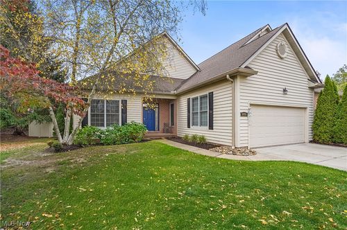 6460 Saint Augustine Dr Nw, Canton, OH, 44718-4039 | Card Image