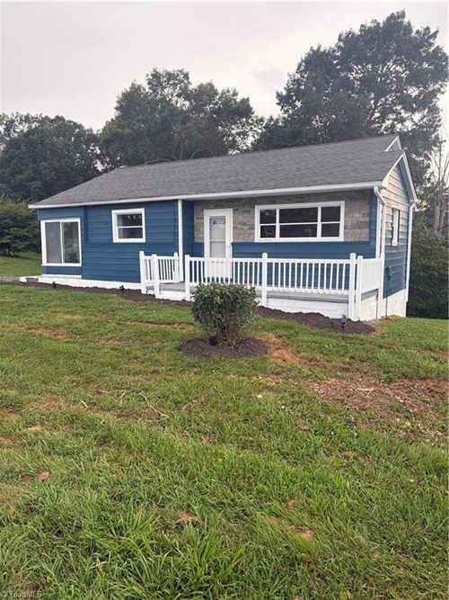 722 Cody Trl, Dobson, NC, 27017-8156 | Card Image