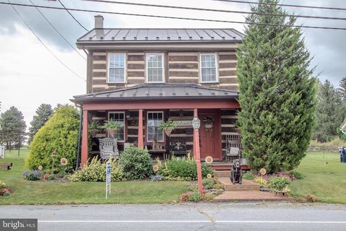 16 Main St, WOMELSDORF, PA, 19567-1605 | Card Image