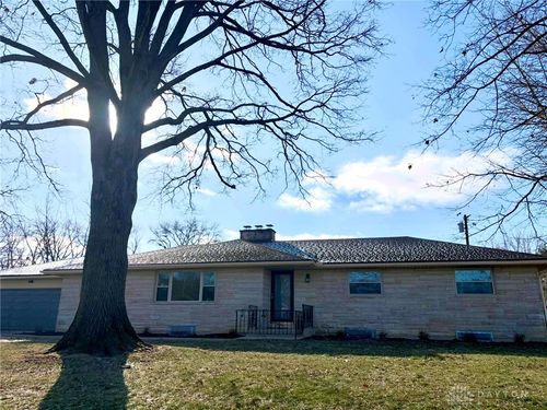 152 Cheltenham Dr, Centerville, OH, 45459-1716 | Card Image