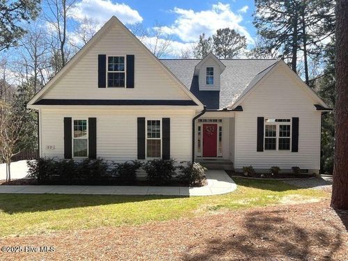 22 Starlit Ln, Pinehurst, NC, 28374-9725 | Card Image