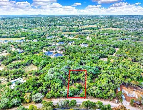 32 Persimmon Drive, Wimberley, TX, 78676 | Card Image