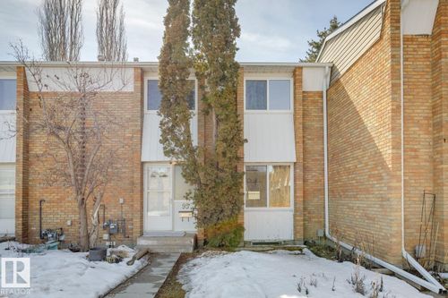 95 Ridgewood Terr, St Albert, AB, T8N0E9 | Card Image