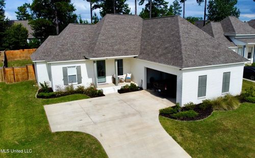 112 Seymour Dr, Madison, MS, 39110-1219 | Card Image