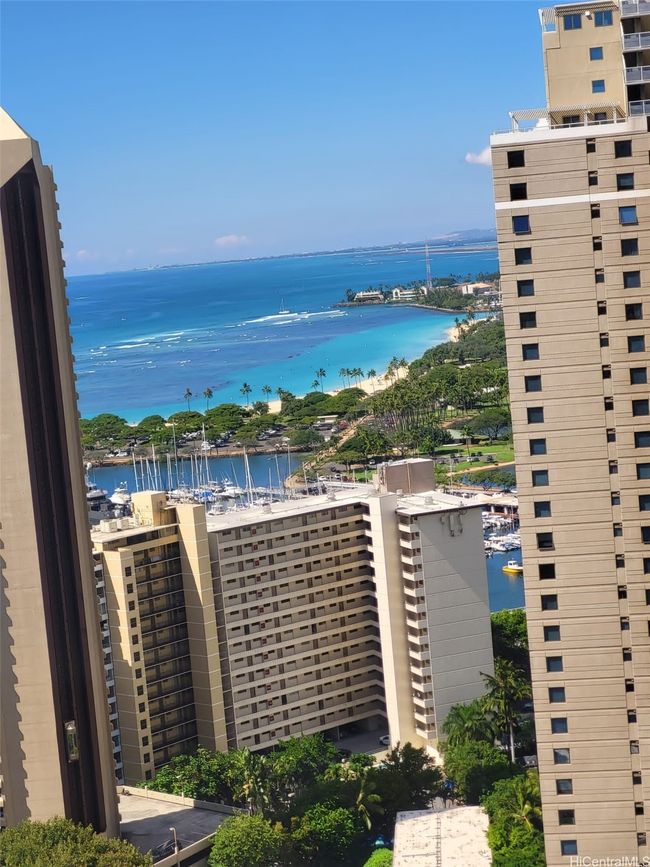 APT-3404 - 411 Hobron Ln, House other with 1 bedrooms, 1 bathrooms and 1 parking in Honolulu HI | Image 15