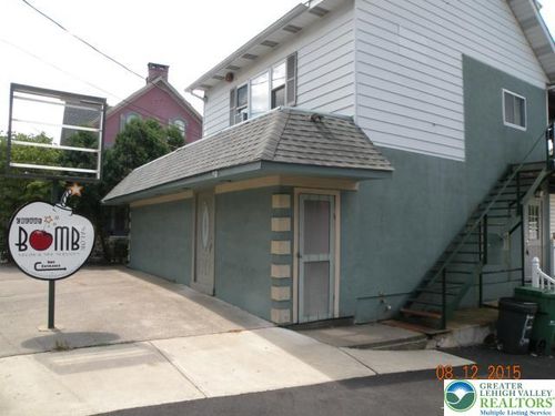 212 N Main St, COOPERSBURG, PA, 18036-1551 | Card Image