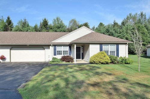 82-82 Southpointe Drive, Scarborough, ME, 04074 | Card Image