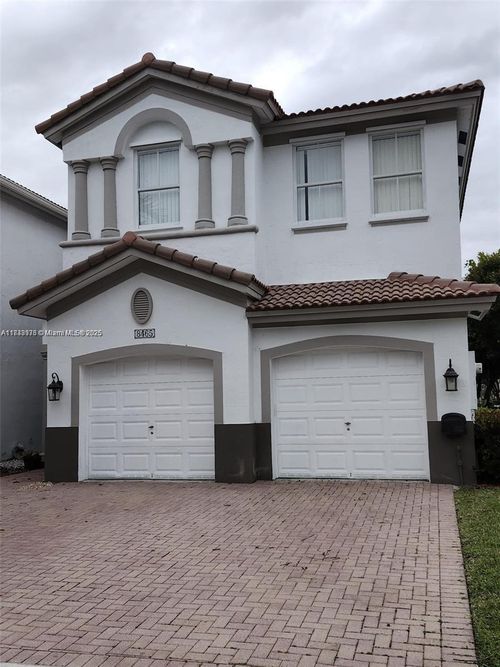 8465 Nw 108th Path, Doral, FL, 33178-1574 | Card Image