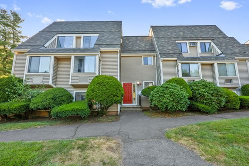 82-560 Yale Ave, Meriden, CT, 06450-8177 | Card Image