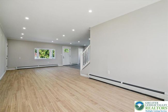Main entry view into living/dining area | Image 12