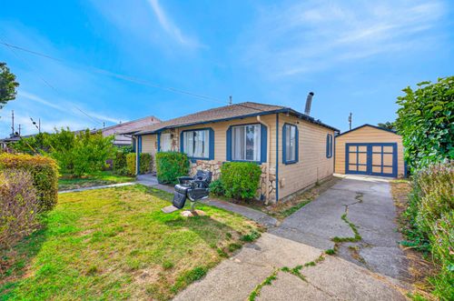 238 Fitzpatrick Rd, Oakland, CA, 94603-1052 | Card Image