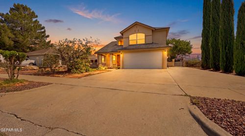 10751 White Sands Dr, El Paso, TX, 79924-1139 | Card Image