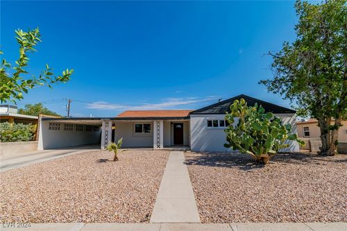 724 6th Street, Boulder City, NV, 89005 | Card Image