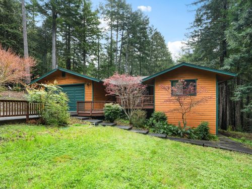 22116 Koftinow, Jenner, CA, 95450-9710 | Card Image