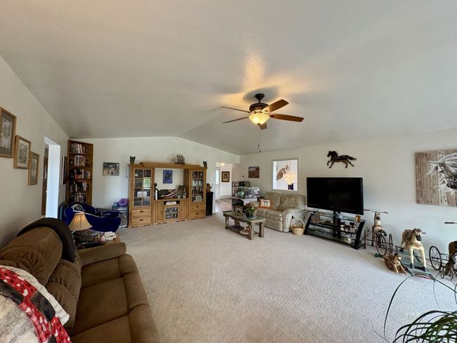 360 Blakeland Dr, House other with 4 bedrooms, 3 bathrooms and null parking in Spring Creek NV | Image 8