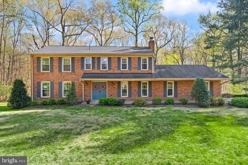 8019 Stillbrooke Rd, MANASSAS, VA, 20112-4604 | Card Image