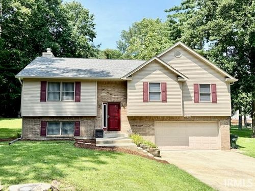 5918 S Foxwood Ln, Bloomington, IN, 47401-9377 | Card Image