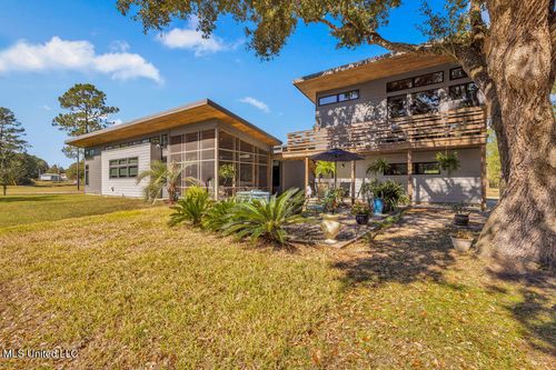 5084 Firetower Rd, Kiln, MS, 39556-6429 | Card Image