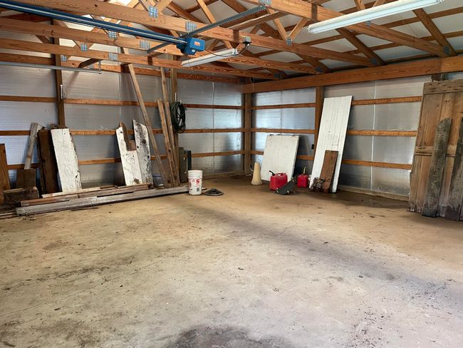 POLE BARN | Image 43