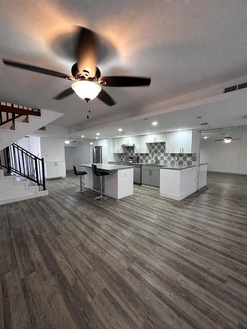 023-8017 Nw 27th Court, Sunrise, FL, 33322 | Card Image
