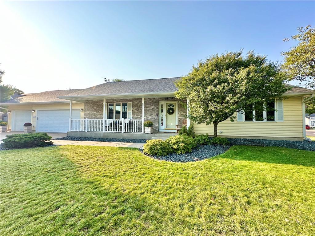 Springfield Dr, Eau Claire, WI 54701
