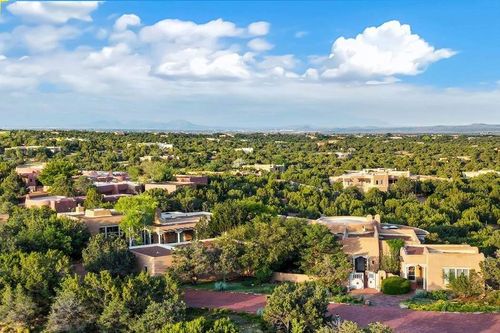 24 Paintbrush Cir, Santa Fe, NM, 87506-9540 | Card Image