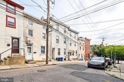 129 Gay St, PHILADELPHIA, PA, 19127-1354 | Card Image