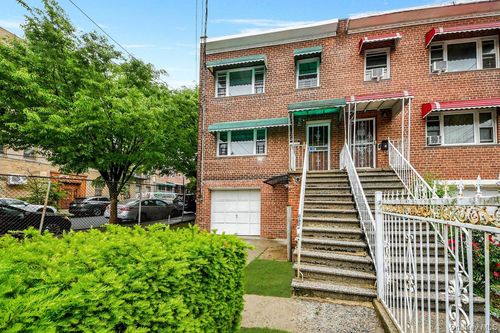 2-3722 Bronxwood Ave, Bronx, NY, 10469-1010 | Card Image
