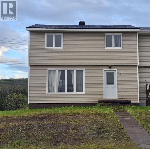 908 Tamarack Dr, Labrador City, NL, A2V2V7 | Card Image