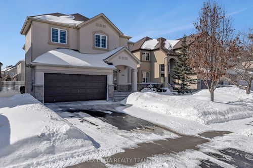 1889 Montmere Ave, Orleans, ON, K4A0E7 | Card Image