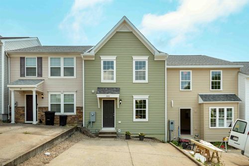 305 Falcon Run Road, Morgantown, WV, 26508 | Card Image