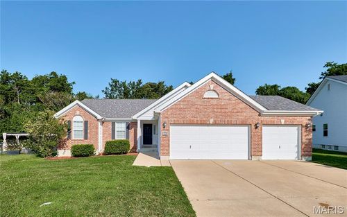 1225 Woodside Dr, Arnold, MO, 63010-6501 | Card Image