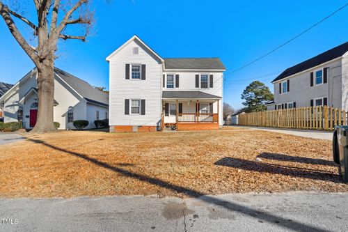 107 N 12th St, Erwin, NC, 28339-1809 | Card Image
