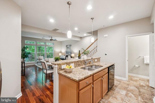 7506A - 7506 Stoney Run Dr, Townhouse with 3 bedrooms, 3 bathrooms and null parking in HANOVER MD | Image 8