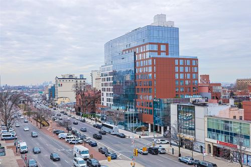 6f-138 Northern Blvd, Flushing, NY, 11354 | Card Image