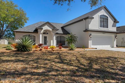 1062 Golf View Estates Dr, Orange City, FL, 32763-9251 | Card Image