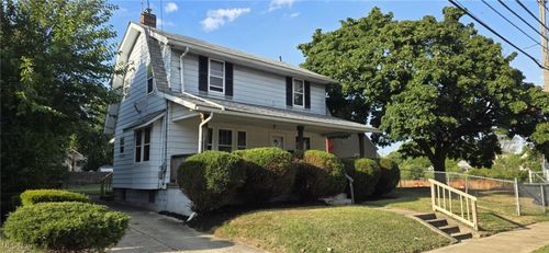 623 Cole Ave, Akron, OH, 44301-1948 | Card Image