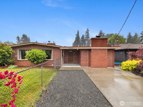 23206 84th Avenue W, Edmonds, WA, 98026 | Card Image