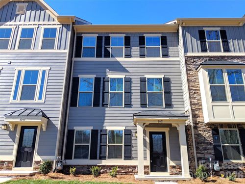 3051 Salix Bend Dr, Charlotte, NC, 28205-6081 | Card Image