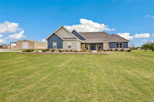 13077 Bethel Blacktop Rd, Farmington, AR, 72730-9711 | Card Image