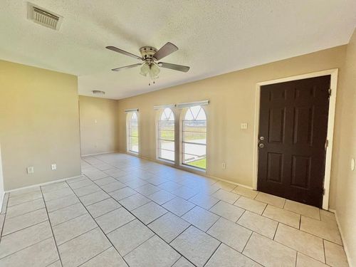 apt-10-3021 Sycamore Ave, Bay City, TX, 77414-6863 | Card Image