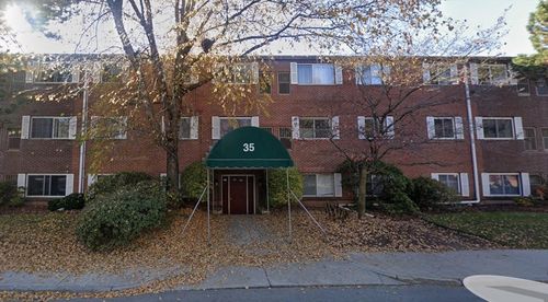 apt-204-35 Prospect St, Woburn, MA, 01801-4355 | Card Image