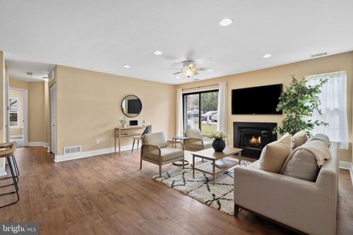 431 Durham Ct, WEST DEPTFORD, NJ, 08051-2023 | Card Image