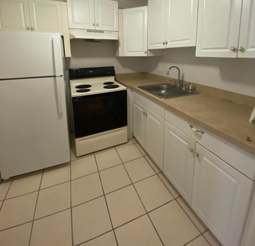 152 Camden G, West Palm Beach, FL, 33417-2024 | Card Image