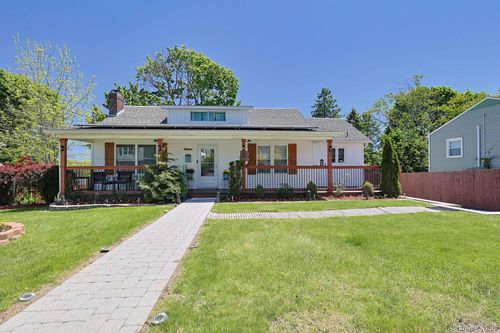 5 Dubois St, Middletown, NY, 10940-6511 | Card Image