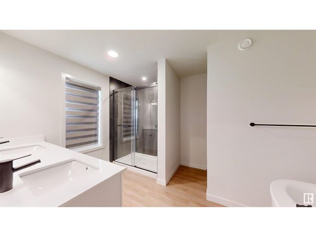 9468 Pear Cres Sw, House other with 3 bedrooms, 3 bathrooms and null parking in Edmonton AB | Image 28