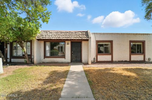 4652 W Desert Crest Dr, Glendale, AZ, 85301-4107 | Card Image