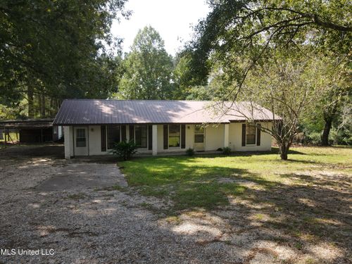 24 Dean Matthews Rd, Laurel, MS, 39443-8010 | Card Image